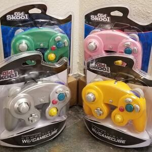 4 Gamecube Controllers - 4 Colors Bundle (NEW) Silver Orange Green Pink Nintendo